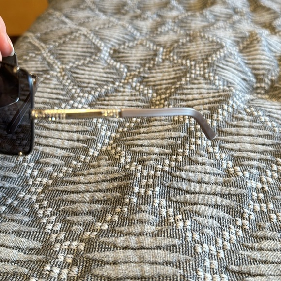 Valentino sunglasses - Picture 3 of 6